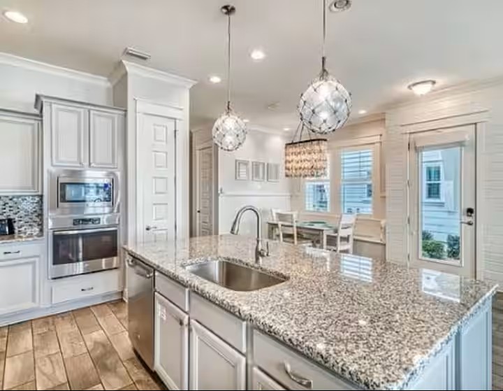 Casa Del Sol @30A - Full kitchen image 1