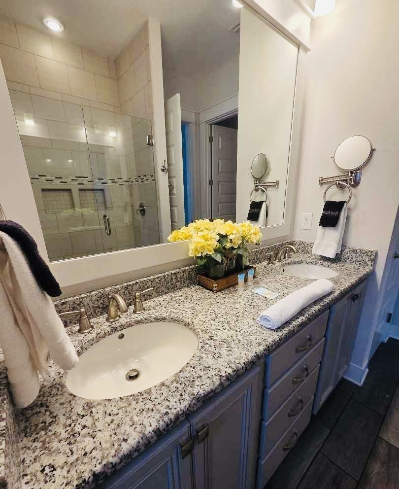 Casa Del Sol @30A - Full bathroom 1 image 1